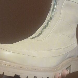 Sam Edelman Cream Ankle Boots